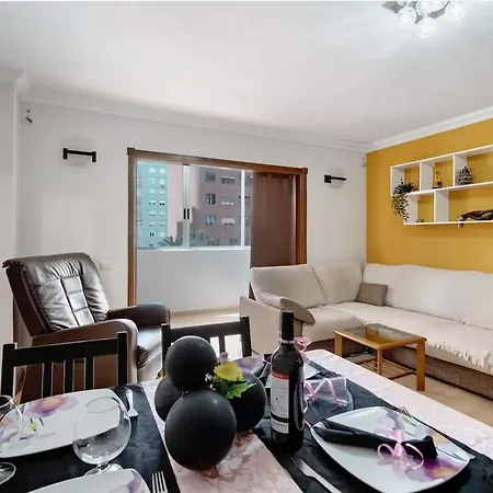 Apartamento Frente Al Estadio Y Ramblas
