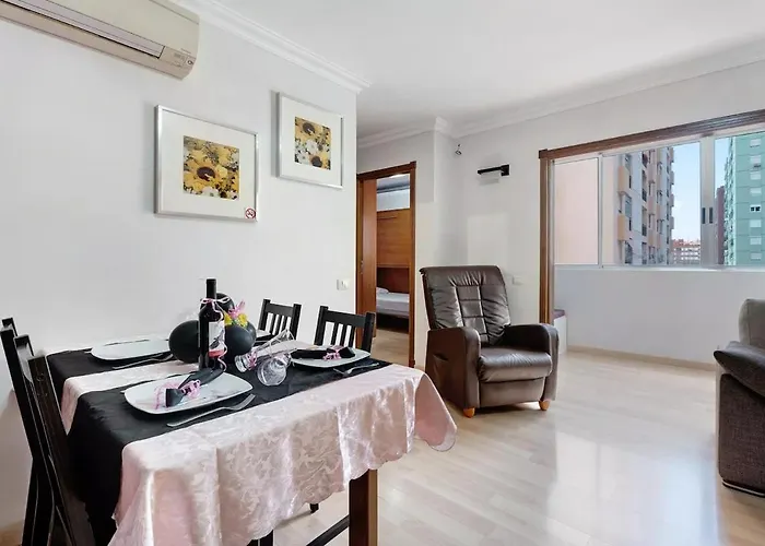 Lejlighed Frente Al Estadio Y Ramblas